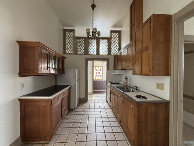 14 North Reading Avenue - 1