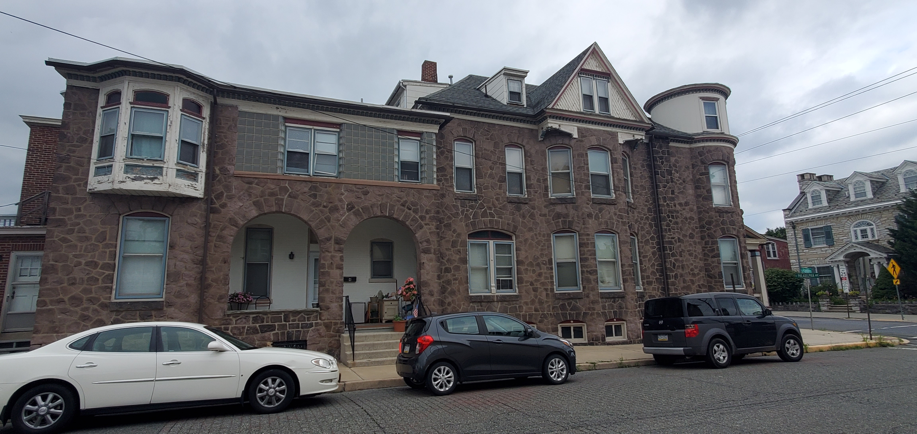 Property thumbnail image
